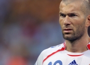 开云FIFA-冷门与英雄并存！2026世界杯H组生死战，加拿大1-0险胜越南，归化巨星奥斯梅恩一锤定音